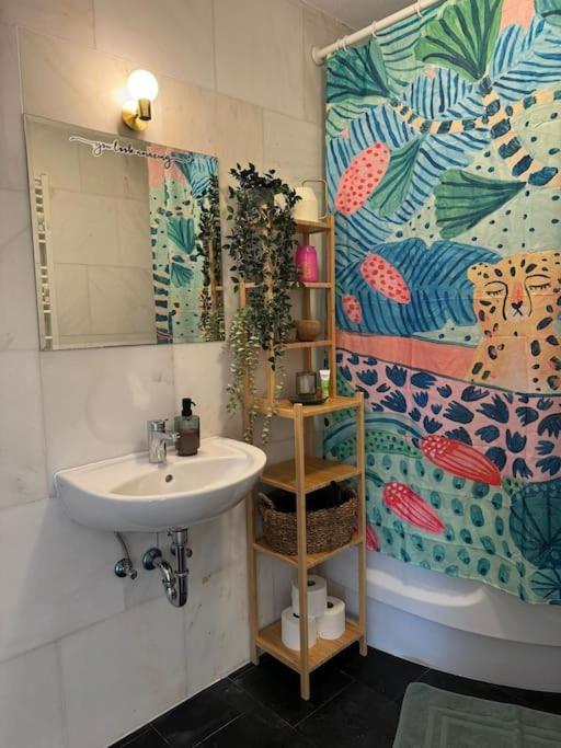 2 Raum City-Apartment 5Min Zum Hbf Grupello-2 杜塞尔多夫 外观 照片